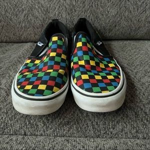 Youth Vans Low Top Checkered Slip On Shoes Sz 5 Good Condition